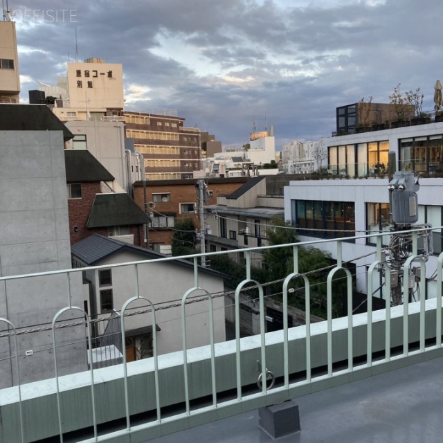 原宿山手館 バルコニー