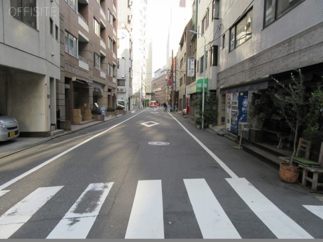 TKビル ビル前面道路