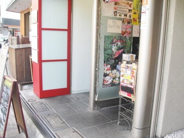 赤坂山王ビル エントランス