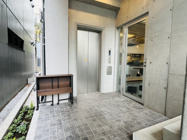 香雅堂品川ビル　エントランス