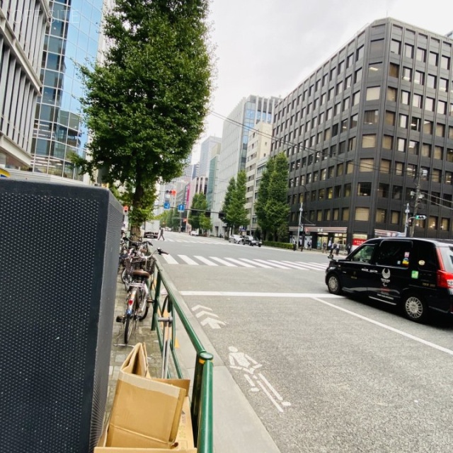 檜ビル ビル前面道路