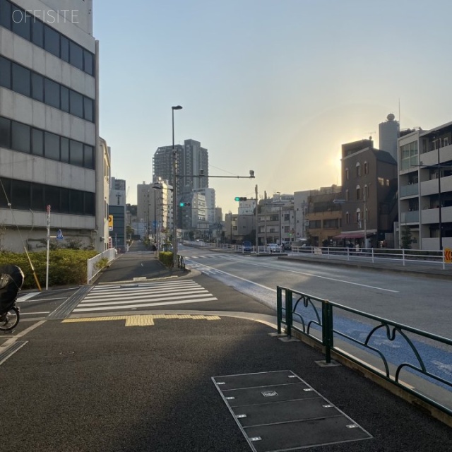 こだまビル ビル前面道路