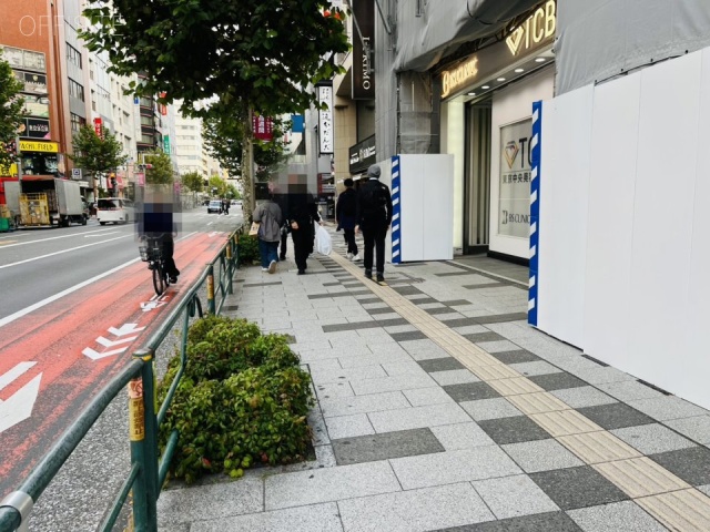 メットライフ新宿スクエア 周辺