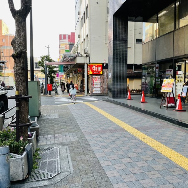 立花亀戸ビル ビル前面道路