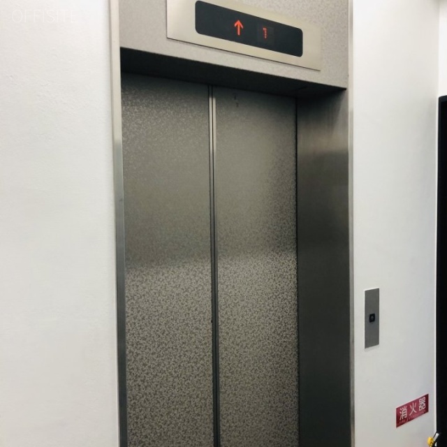 日進ビル エレベーター