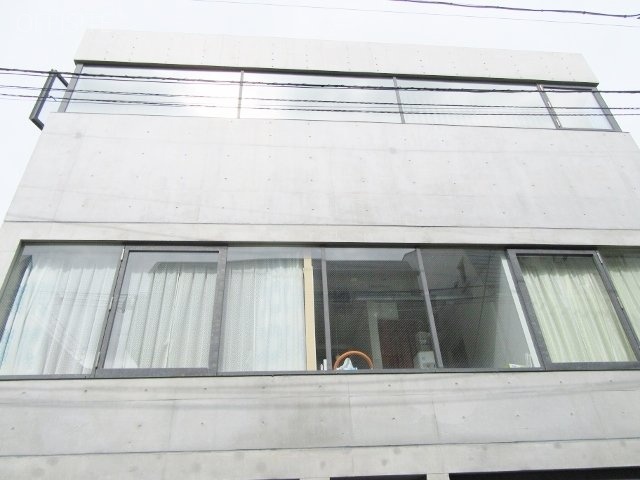 ワイズキューブビル 外観