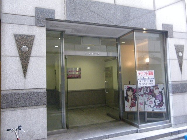いすゞビル 画像