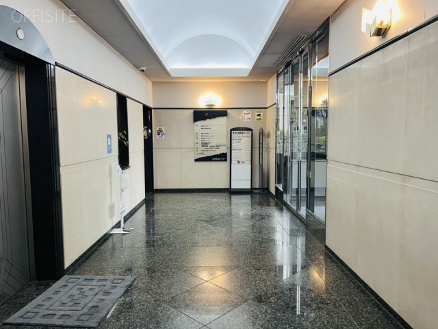 TTDビル エントランス(別角度)