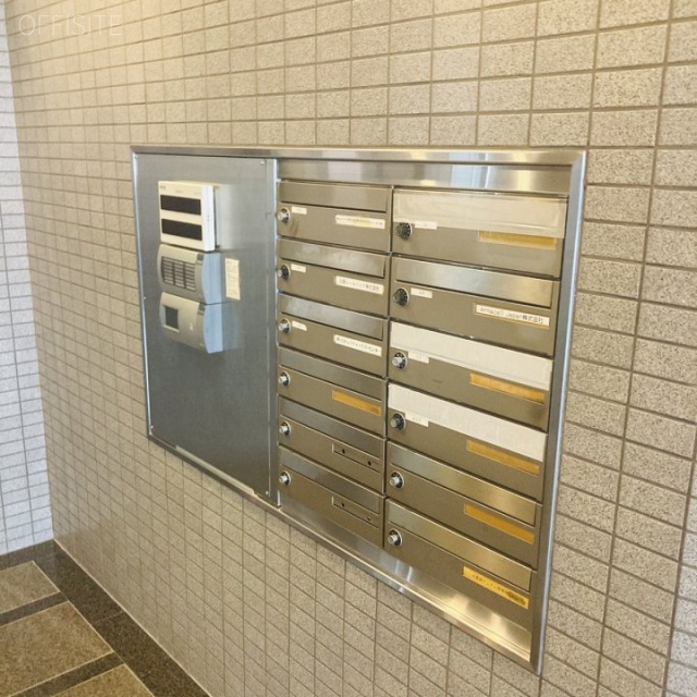 八重洲アングル 郵便受け