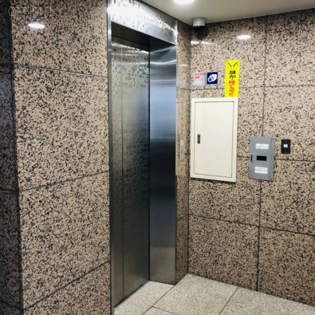 青山OKビル エレベーター