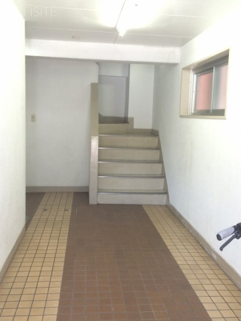 楽園ビル 画像