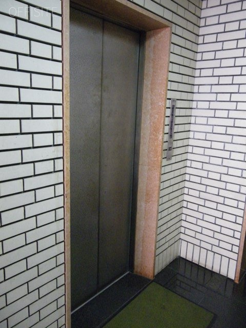 早川ビル エレベーター