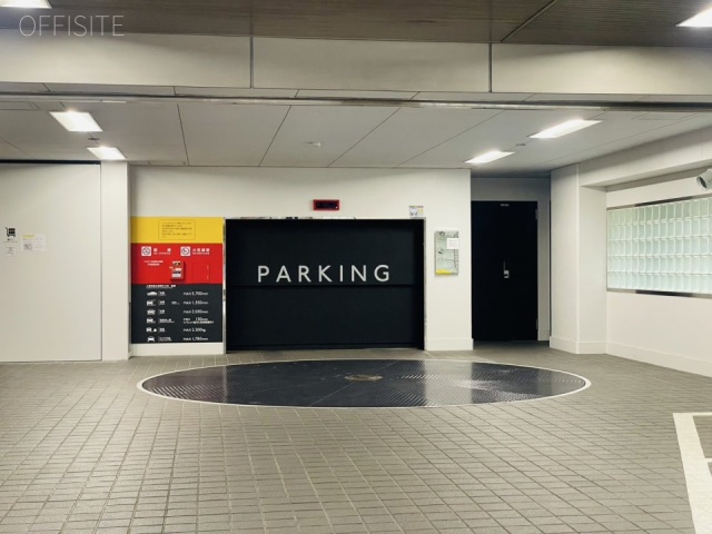 住友神保町ビル　駐車場