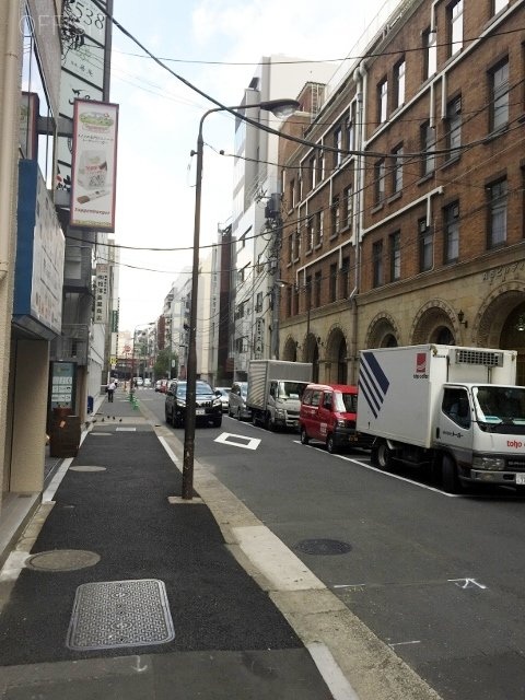 恵比須ビル　ビル前面道路