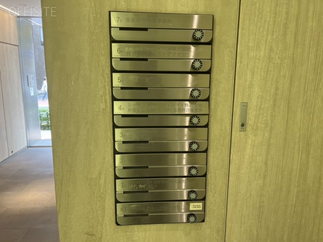 東八重洲プレイス　エントランス