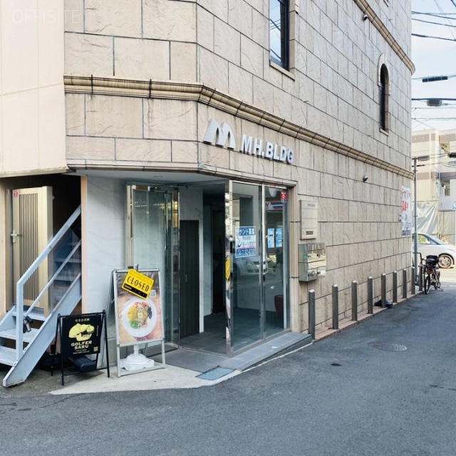 MH.BLDG エントランス