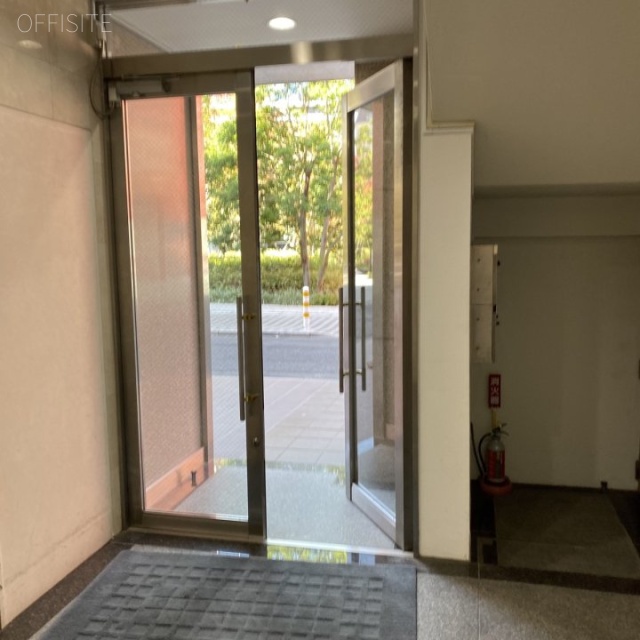 宇田川名畑ビル エントランス