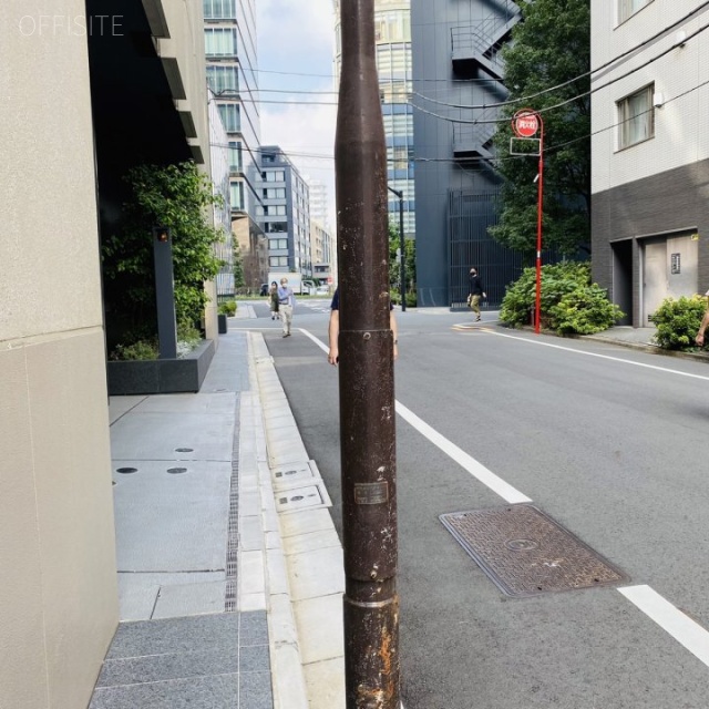 麹町TSビル ビル前面道路