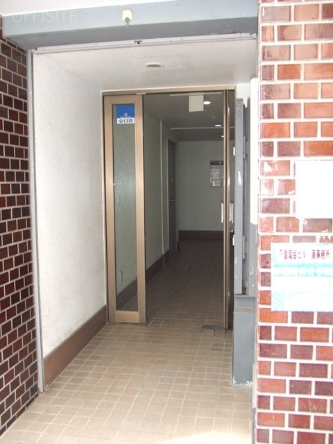 下島商会ビル エントランス