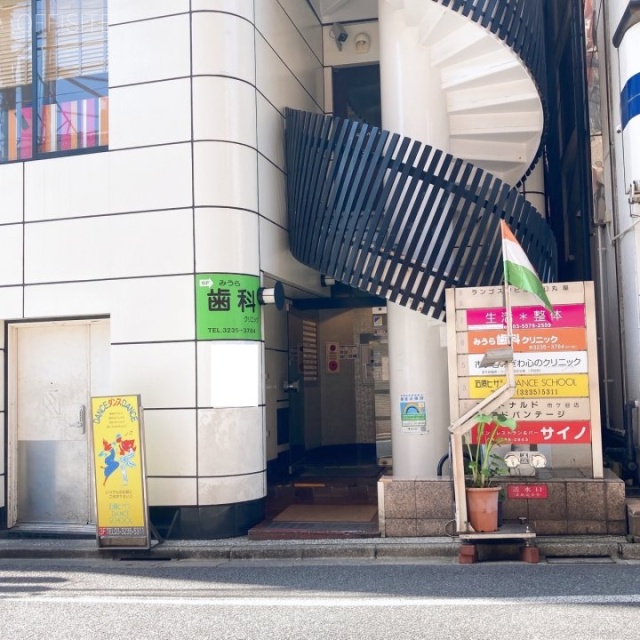 ランゴスタビル エントランス