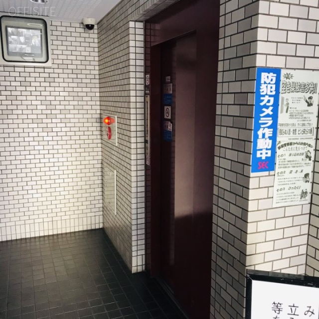 ルックハイツ北新宿壱番館　エントランス
