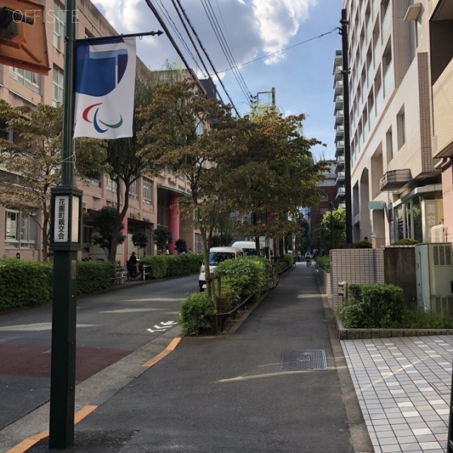 長井ビル ビル前面道路