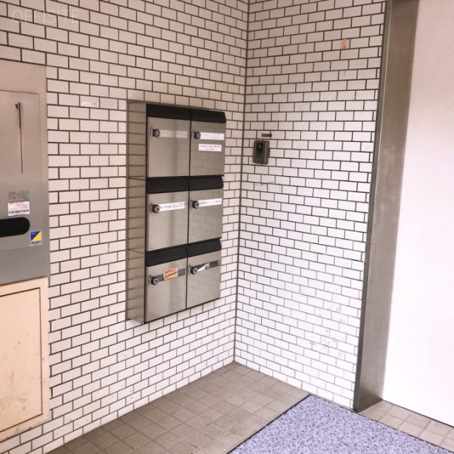 西麻布YKビル 郵便受け