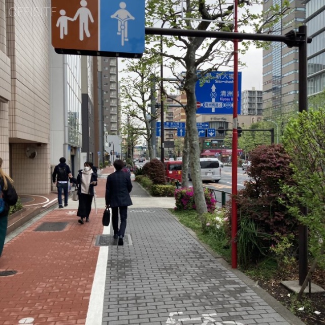 田辺浜町ビル ビル前面道路