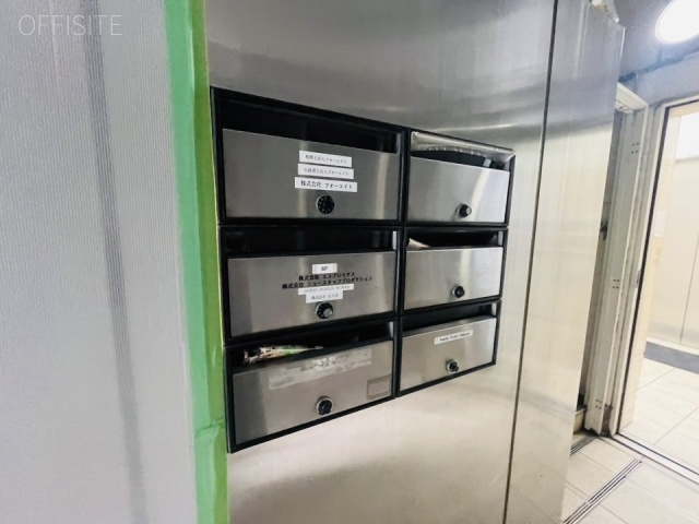 ABC-MART公園通りビル エントランス