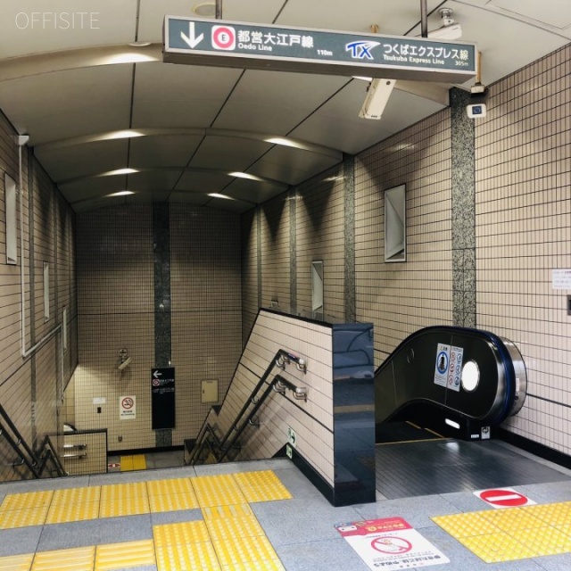 須田ビル　付近に新御徒町駅、大江戸線とつくばエクスプレス