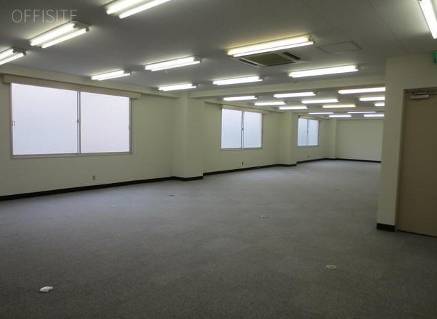 ナンヤビル 画像