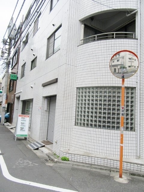 岡部ビル 画像