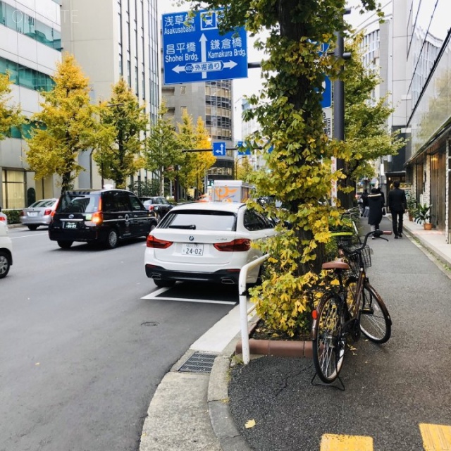 内神田ビル ビル前面道路