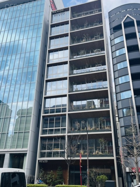 REVZO新橋 外観