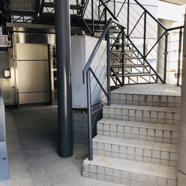 MK麹町ビル エントランス