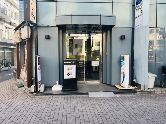 KHビル エントランス