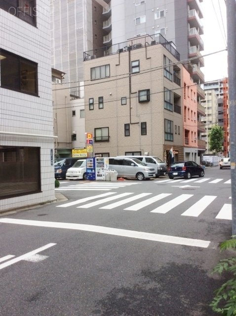 滝沢ビル ビル周辺道路