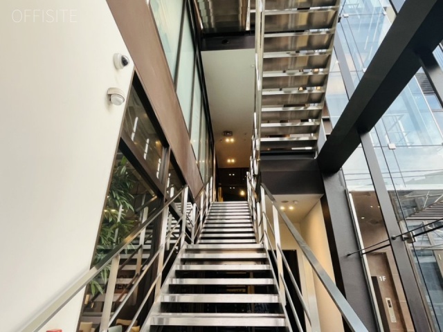 JMFビル神宮前01 エントランス