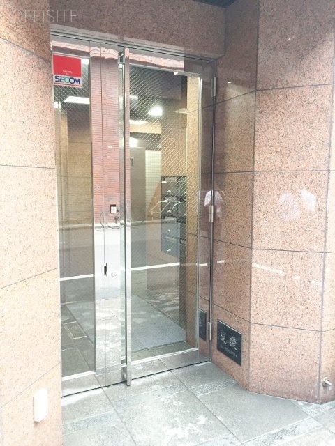 太陽ビル エントランス