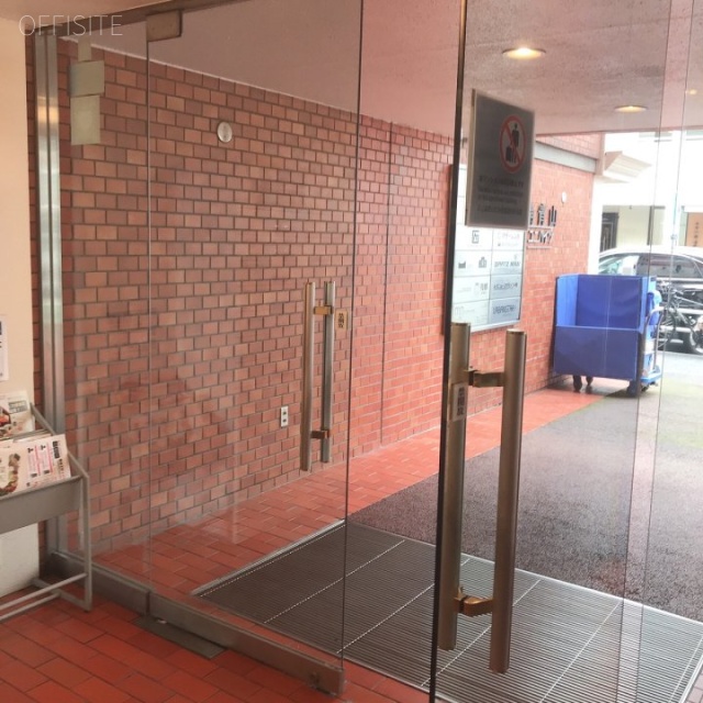 南青山ユニハイツ エントランス