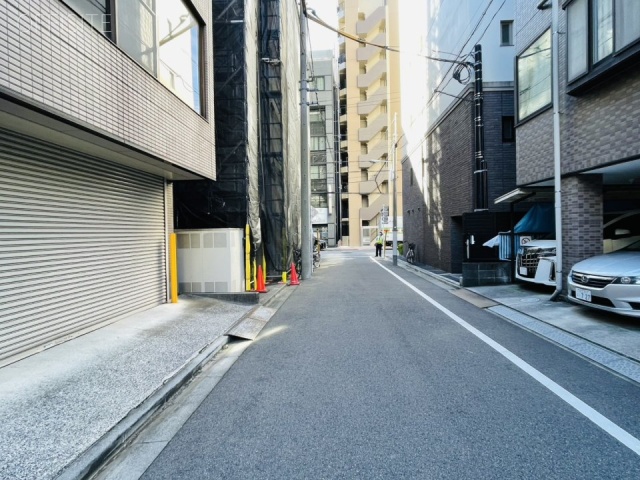 大林ビル　前面道路