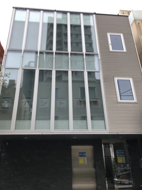 REB南青山ビル 外観
