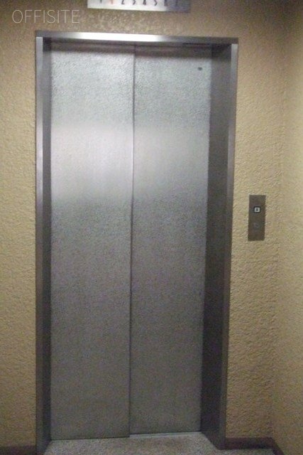 グリーンハイツ千駄ヶ谷　エレベーター