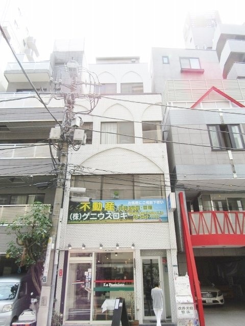 YREビル 画像