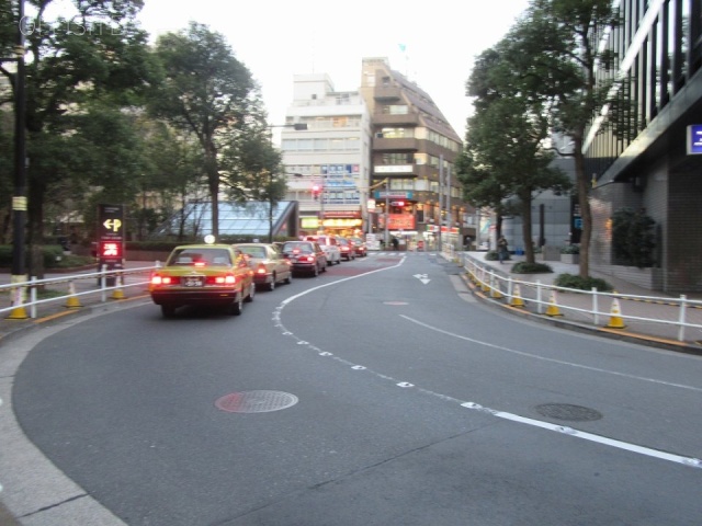 神谷町MTビル(リージャス神谷町MTビル) ビル周辺道路