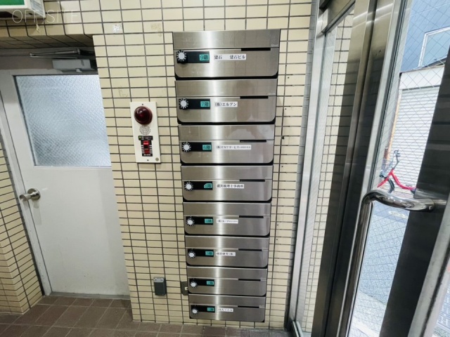 建石ビル　郵便受け