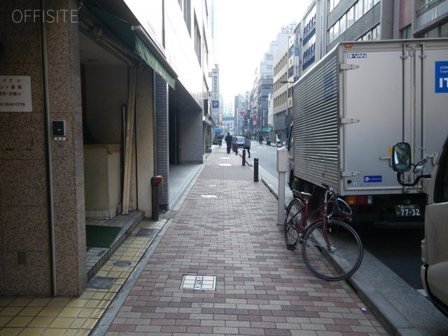 丸井(マルイ)ビル 画像