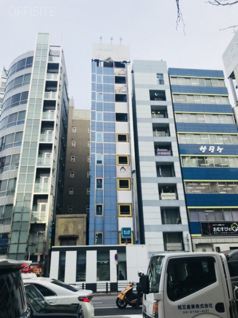 虎ビル　外観