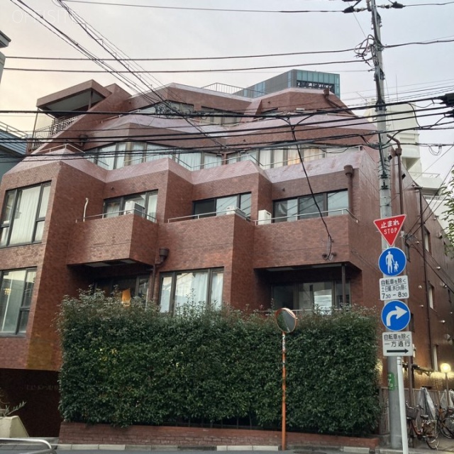 パレドール原宿ビル 外観