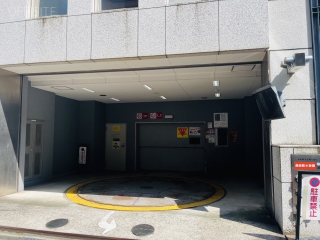 人形町ファーストビル 駐車場